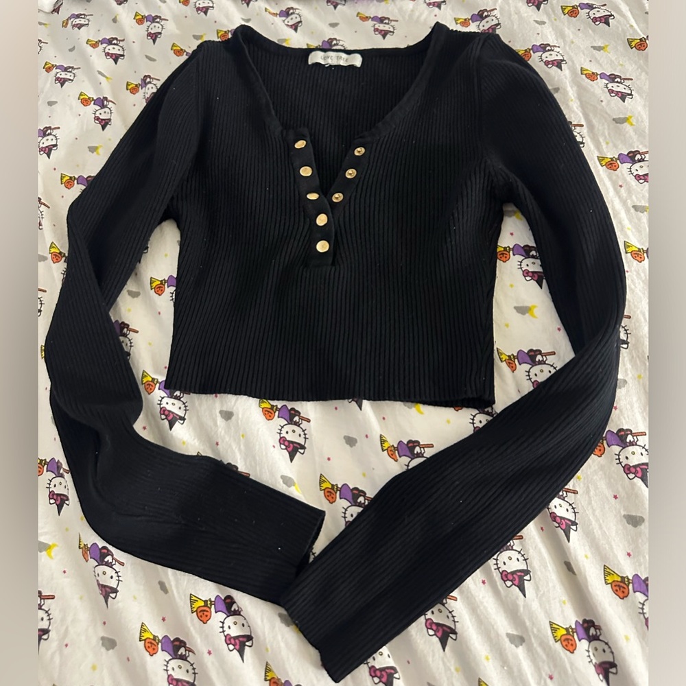 black v neck button up long sleeve top size small